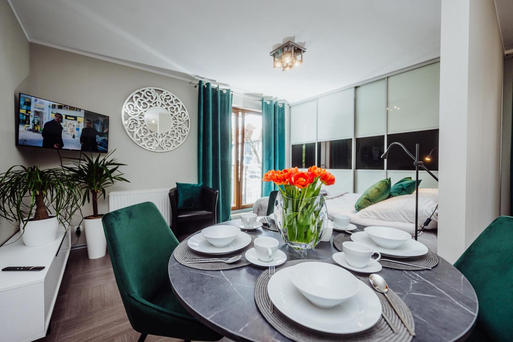 1 Maja 76 Apartment Jelenia Gora Exterior photo
